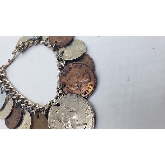 Vintage Coin Charm Bracelet Souvenir Mixed Coins Queen Elizabeth Regina Collect - Picture 4 of 11